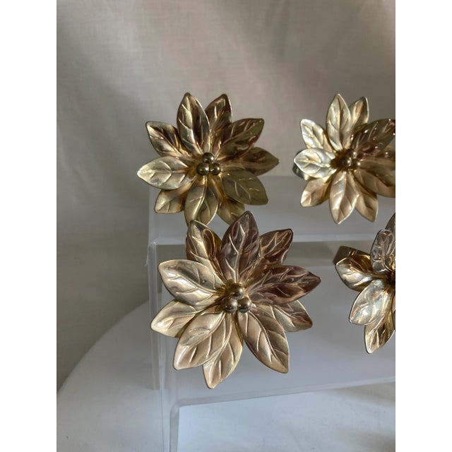 Beautiful set of vintage gold metal napkin rings. Perfect addition to any tablescape.