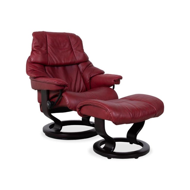 Reno Leather Recliner in Red with Footstool and Manual Function by Stressless, Set of 2 For Sale - Image 17 of 17