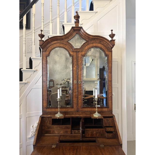 Antique Burr Walnut and Featherbanded Bookcase, 1710 For Sale - Image 6 of 18
