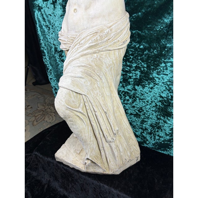 Plastic 42" Classical Grand Tour Style Venus De Milo Statue - Distressed Faux Stone Finish For Sale - Image 7 of 11