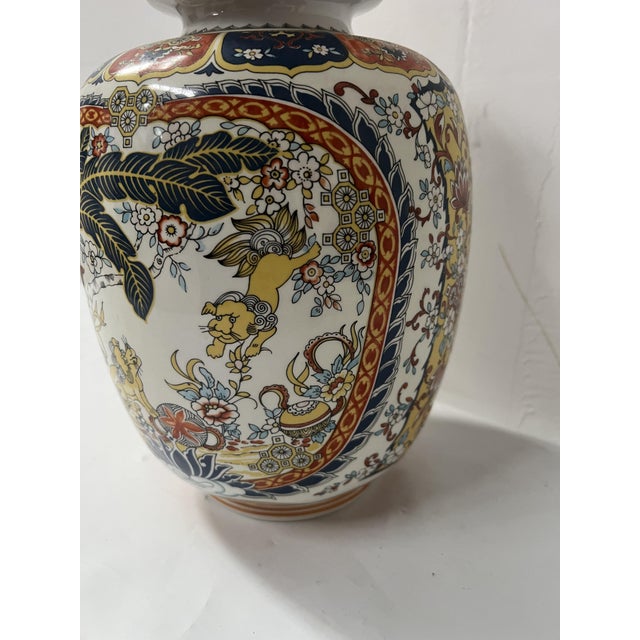 Covered Polychrome Porcelain Vase, 1900s For Sale - Image 5 of 12