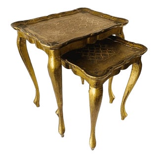 Vintage Florentine Hollywood Regency Gilt Wood Nesting Tables, 1950s, Set of 2 For Sale