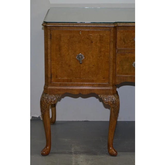Burr Walnut Art Deco Sideboard from Denby & Spinks For Sale - Image 3 of 18