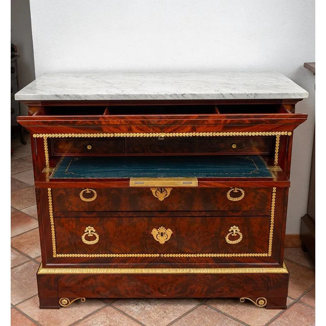 Brown 19th Century French Charles X Chest of Drawers For Sale - Image 8 of 10