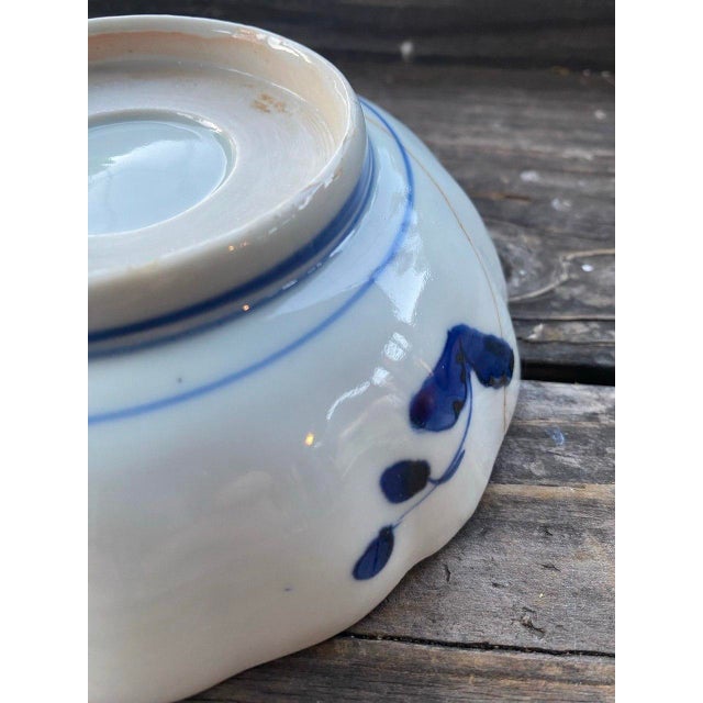 Antique Japanese Arita Imari Scalloped Porcelain Bowl – Hand Painted Blue & Iron Red For Sale - Image 12 of 13