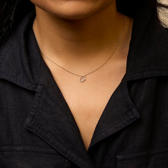 10K Yellow Gold Diamond Accent "G" Initial Script Style Pendant Necklace For Sale - Image 4 of 5