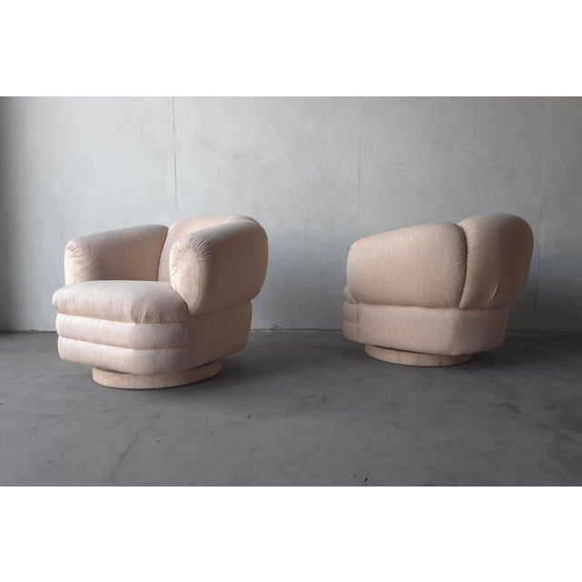 Pair of Post Modern Swivel Chairs by Vladimir Kagan for Directional For Sale In Las Vegas - Image 6 of 11