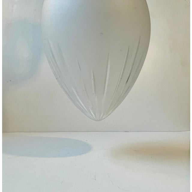 Scandinavian Art Deco Drop Shaped Pendant Lamp in Opaque Glass, 1930s For Sale - Image 4 of 10