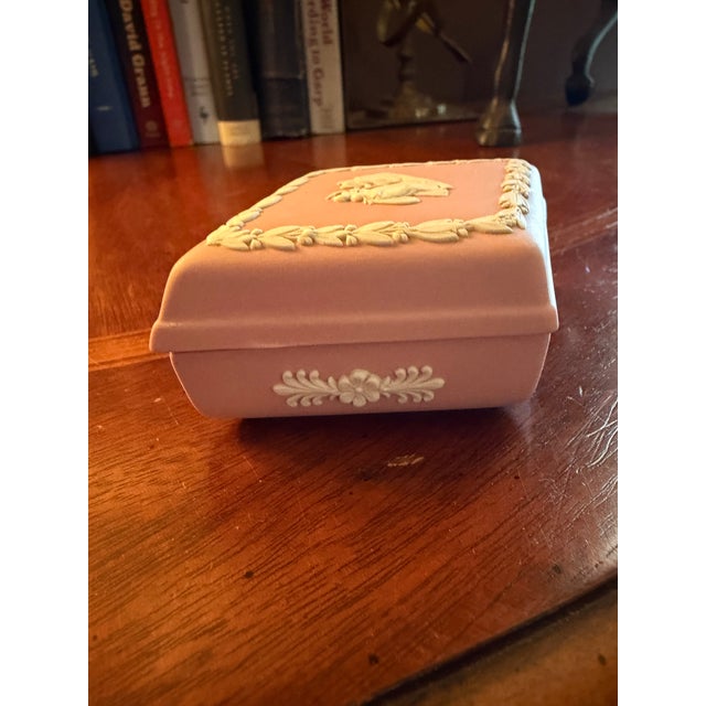 1980s Vintage Wedgwood Jasperware Pink W/White Diamond Shape Trinket Box 2.5" X 3.25" For Sale - Image 5 of 8