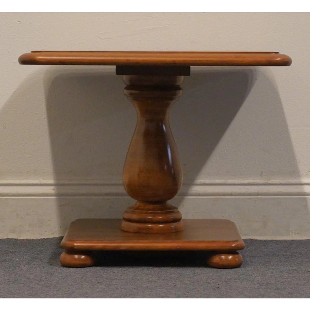 Mid 20th Century Ethan Allen Heirloom Nutmeg Maple Colonial Early American 20" Square Accent Bunching End Table 10-8642 For Sale - Image 5 of 9