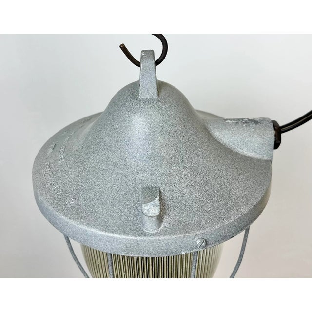 Industrial Industrial Grey Bunker Light from Polam Gdansk, 1970s For Sale - Image 3 of 12