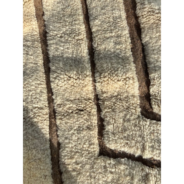 Moroccan Beni Ouarain Wool Rug, 1990 For Sale - Image 4 of 11