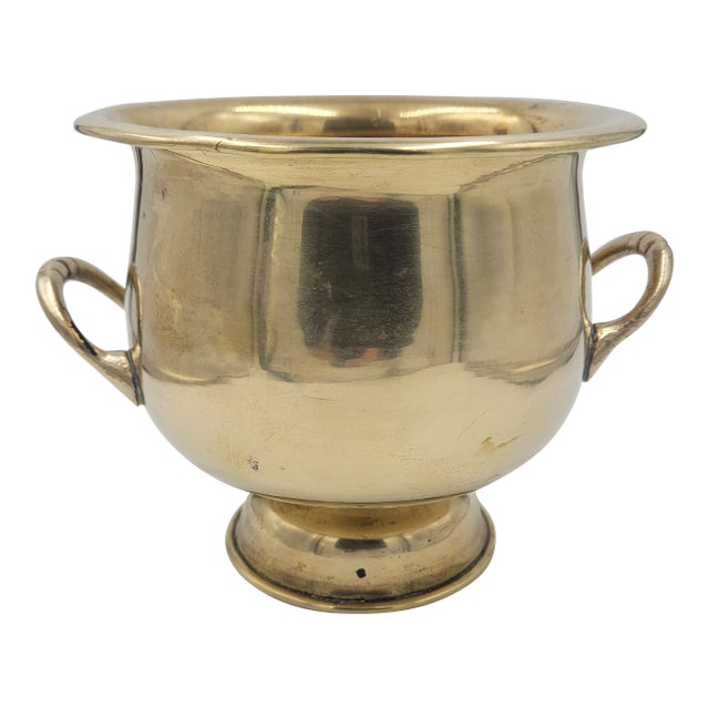 Vintage Carnat Hand-Polished Brass Footed Cachepot / Planter – Made in India For Sale