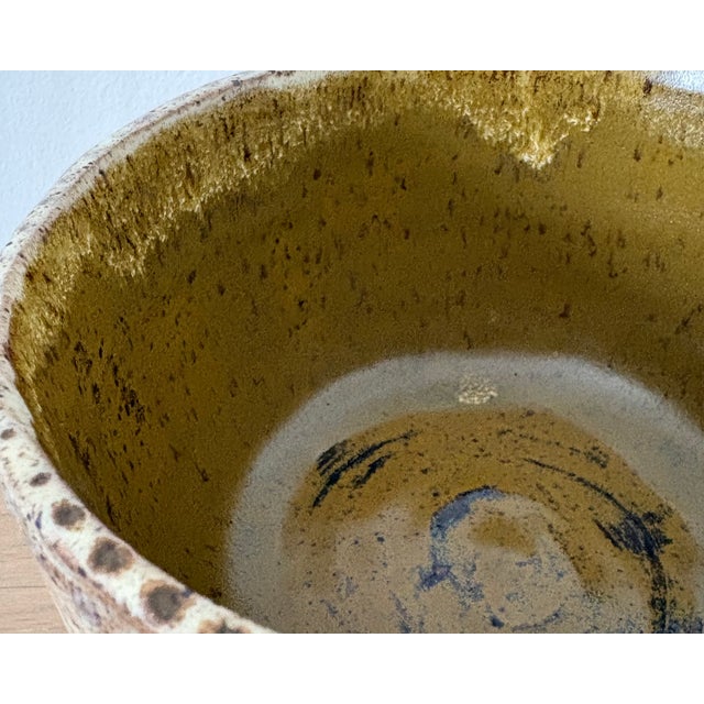 Contemporary Speckled Cream and Ochre Planter Pot or Bowl For Sale - Image 3 of 8