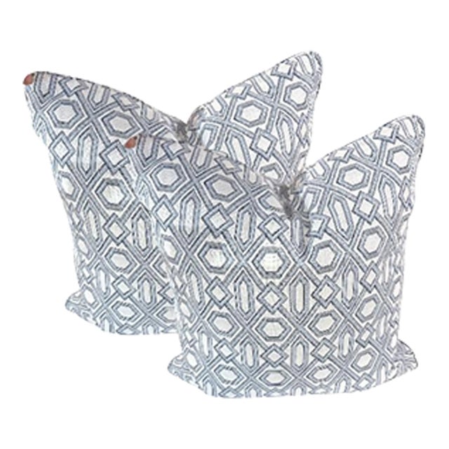 Pair 24'' Blue&White Geometric Pillows For Sale