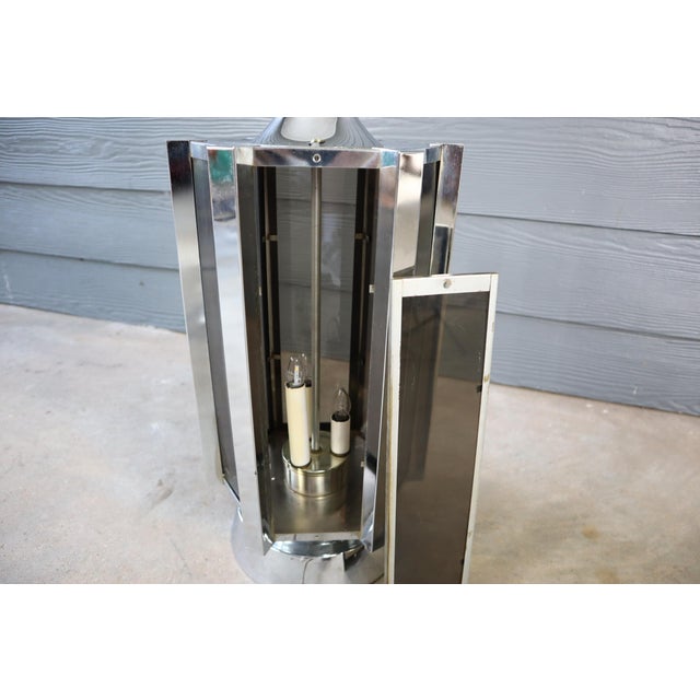 Vintage Retro Chrome Hexagon Smoke Acrylic Table Lamp Mid Century Modern Atomic Retro 60's 70's For Sale - Image 9 of 11