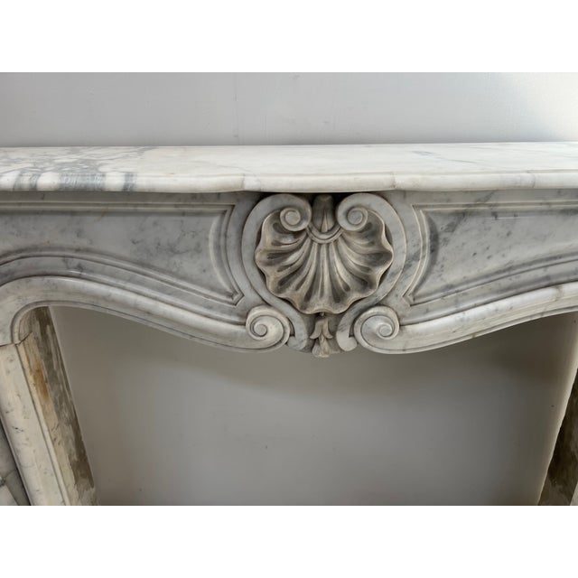 Louis XV Style Fireplace in White Veined Carrara Marble, 1800s For Sale - Image 9 of 15
