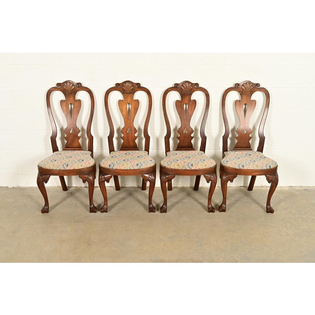 An outstanding set of four Georgian, Chippendale, or Queen Anne style dining chairs By Kittinger, "Colonial Williamsburg"...