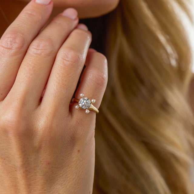 1900-1909 Victorian Gia 1.56 Carat Old European Cut Diamond Seed Pearl 18k Gold Ring, Size 4 For Sale - Image 4 of 5