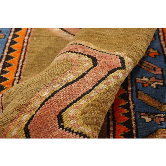 Late 19th Century Persian Sarab Rug, 03'07 X 08'11 For Sale In Dallas - Image 6 of 10