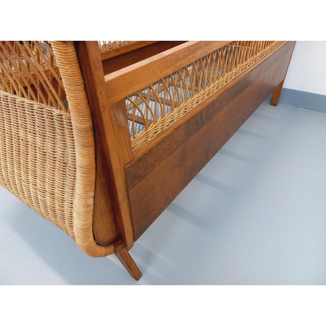 Vintage Baby Cot in Oak and Rattan, 1960s-1970s For Sale - Image 10 of 17