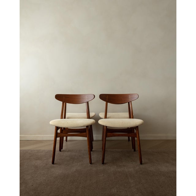 Mid-Century Modern CH30 Dining Chairs by Hans J. Wegner for Carl Hansen & Son, 1950s, Set of 4 For Sale - Image 3 of 18