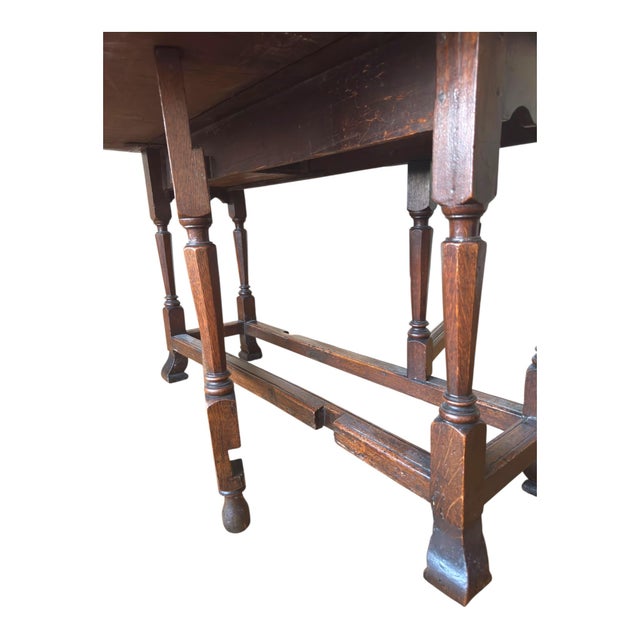 17th Century William & Mary Oak Gateleg Dining Table from Elaine Phillips Provenance, 1690 For Sale - Image 11 of 16