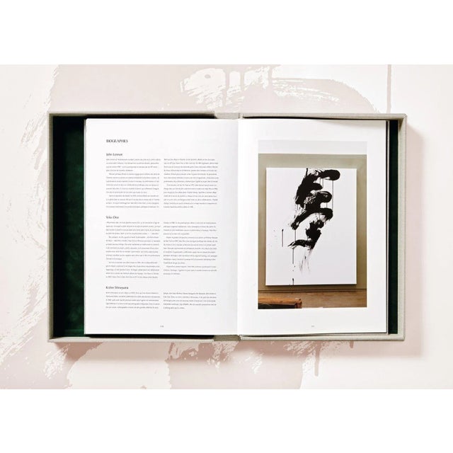 Paper Kishin Shinoyama. John Lennon & Yoko Ono. Double Fantasy. Art Edition No. 126–250 ‘Untitled’ For Sale - Image 7 of 7