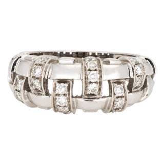 Circa 2002 Tiffany & Co Vannerie Diamond Ring Sz 5.5 Band 18k White Gold Signed For Sale