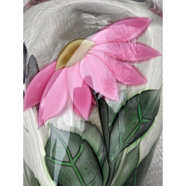 Orient and Flume Byers Sillars Floral Butterfly Art Glass Paperweight Vase 24/300 For Sale - Image 10 of 18