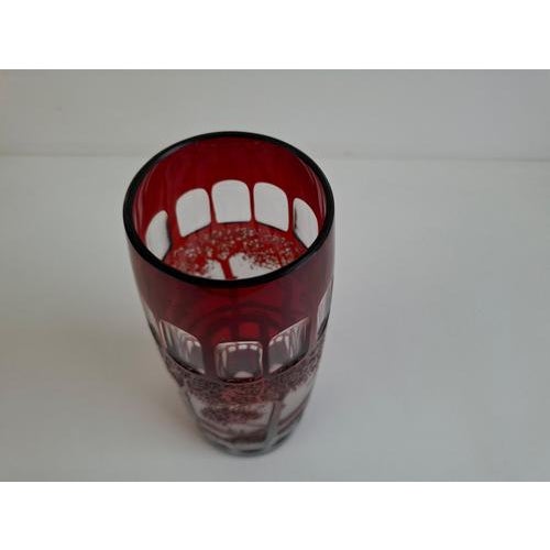 1920s Art Deco Ruby Cut Overlay Vase from Egermann, Czechoslovakia, 1920s For Sale - Image 5 of 18