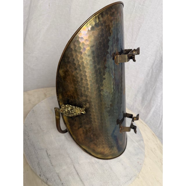 Mid 20th Century Vintage Hollywood Regency 19" Hammered Brass Log Holder With Lion Heads and Claw Feet For Sale - Image 5 of 12