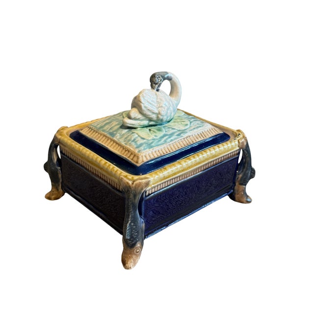 Victorian Circa 1900 English Majolica Swan Finial Sardine Box For Sale - Image 3 of 13