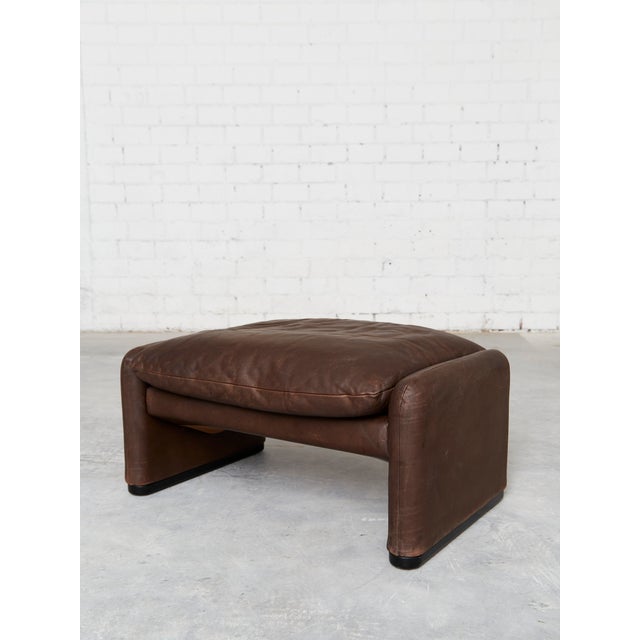 Set of Leather Maralunga Lounge Chair and Ottoman by Vico Magistretti for Cassina, 1980s For Sale - Image 10 of 18