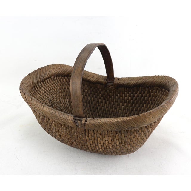 Early 20th Century Chinese Woven Reed Basket For Sale - Image 4 of 10