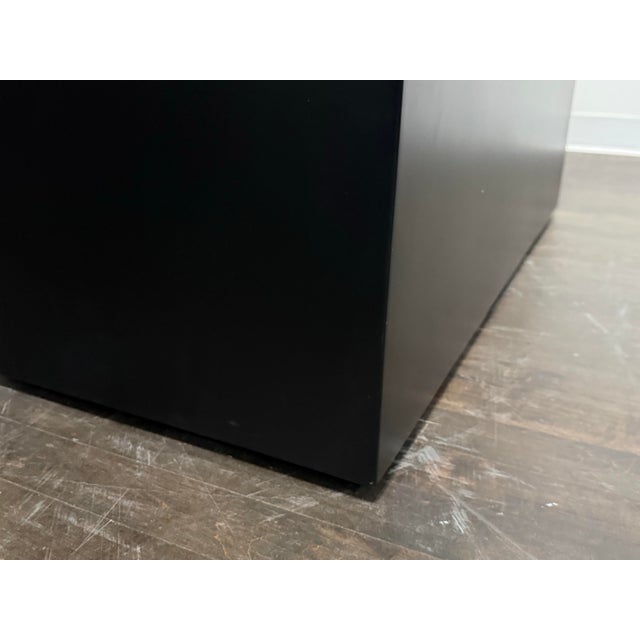 Jay Scotts Tolga Fiberglass Planter For Sale - Image 10 of 12