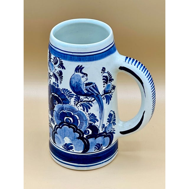 English Mid 20th Century Hand-Painted Dutch Delft Blue & White Stein / Tankard For Sale - Image 3 of 11