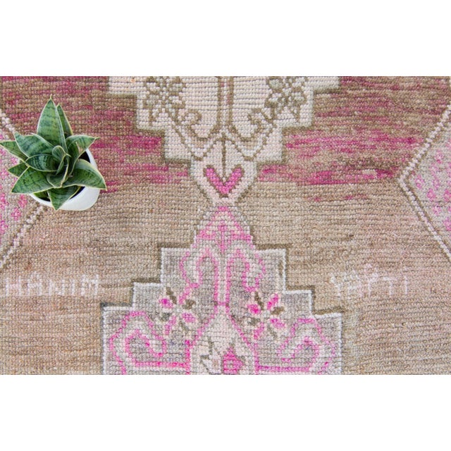1980s Vintage Kurdish Pastel Medallion Wool Pile Hand-Knotted Runner For Sale In Los Angeles - Image 6 of 11