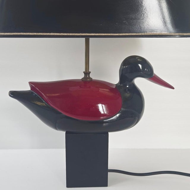 Vintage Italian Duck Table Lamp in Black and Burgundy Lacquered Wood, 1970s For Sale - Image 4 of 16