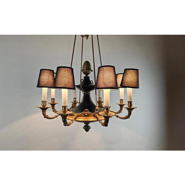 Large Italian Empire Style Chandelier with Tôle and Gilt Bronze Details, 1940s For Sale - Image 10 of 17
