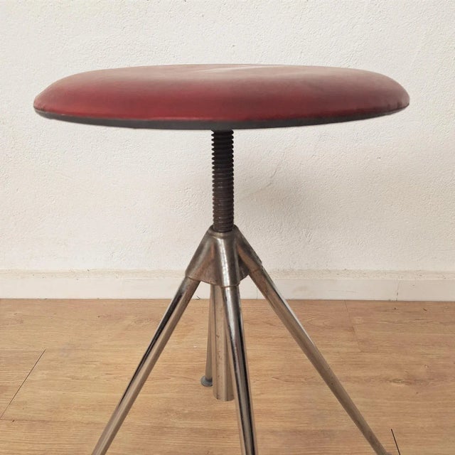 Vintage Height-Adjustable Stool, 1960s For Sale - Image 4 of 5