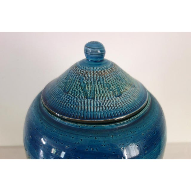 Large Lidded Ceramic Vase in the style of Bitossi, Italy, 1970s For Sale - Image 4 of 14