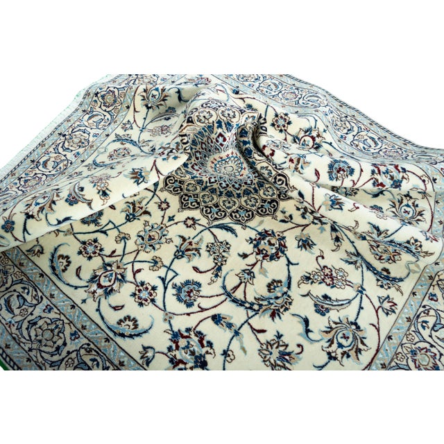 Hand-Knotted Oriental Rug with Silk For Sale - Image 11 of 13