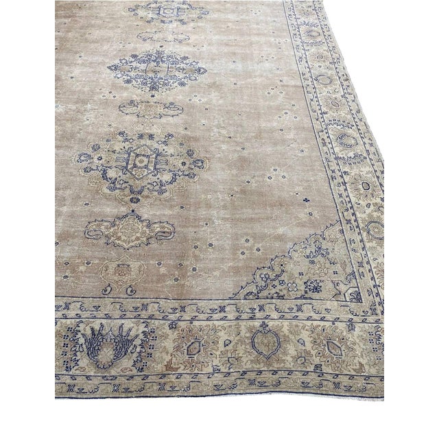 Brown 1950s Old Turkish Sparta Area Rug 10x15 For Sale - Image 8 of 9