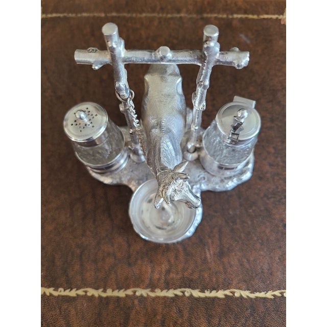 Antique Victorian Silverplate Cow Cruet Set Condiment Holder For Sale In Los Angeles - Image 6 of 13