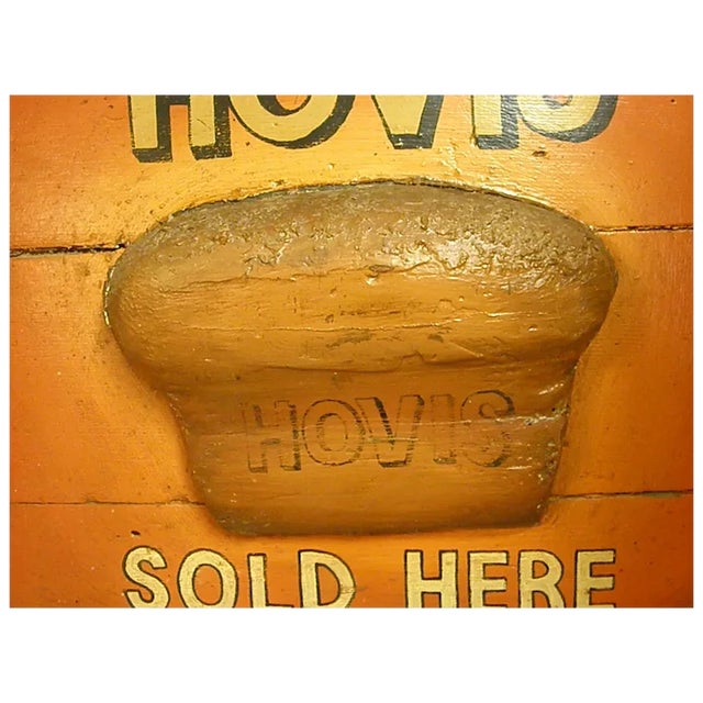 Antique Wooden Hand Painted Hovis Sign with Heel of Bread in Relief For Sale - Image 4 of 18