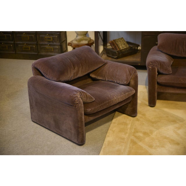 First Edition Maralunga 3-Seater Sofa and Lounge Chairs by Vico Magistretti for Cassina, 1973, Set of 3 For Sale - Image 13 of 17