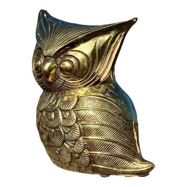 Vintage 1960s brass owl coin bank. This piece is a highly detailed depiction of yan owl, made of thick brass. Perfect...