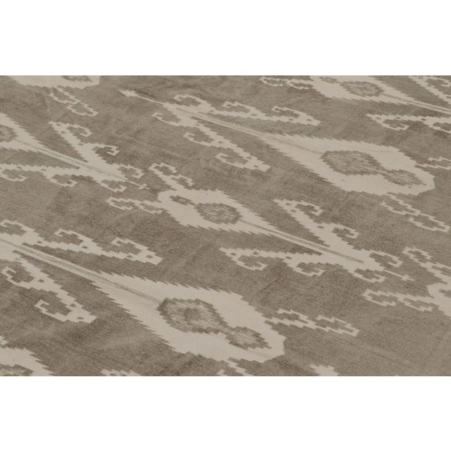 Oversized Contemporary Flatweave Ikat Cotton Dhurrie Rug by Rug & Kilim, India For Sale In New York - Image 6 of 10
