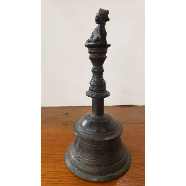 Metal Mid 20th Century Indian Hindu Bronze Ghanta Nandi the Bull Handle Ritual Hand Bell For Sale - Image 7 of 10